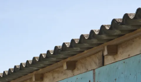 Unlicensed asbestos removal report image